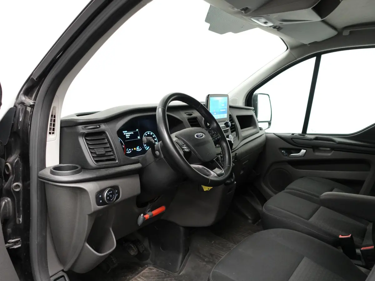 300 2.0 TDCI L2H1 Trend Dubbele Cabine Airco Bluetooth Navigatie Trekhaak