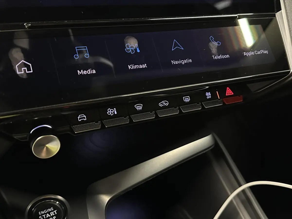 1.2 PureTech Active Pack Business TREKHAAK NAVI CARPLAY ADAPTIEF CRUISE ECC.
