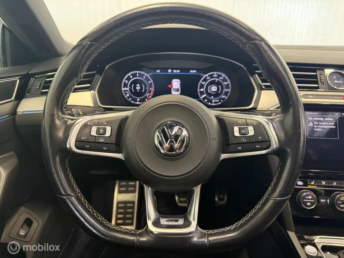 1.5 TSI Business 3x R line, PANO, TREKHAAK