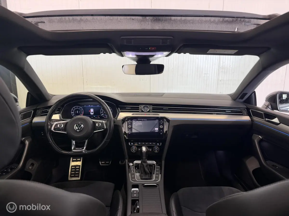 1.5 TSI Business 3x R line, PANO, TREKHAAK