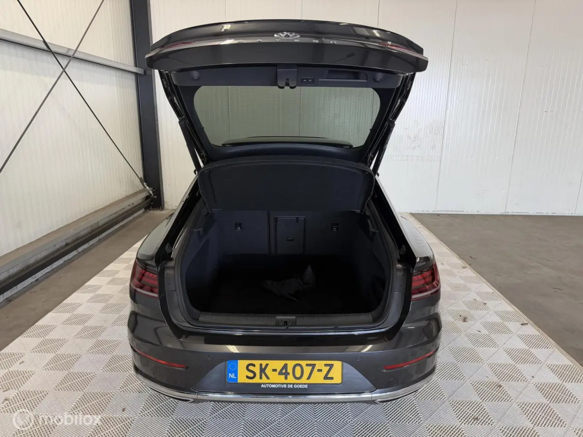 1.5 TSI Business 3x R line, PANO, TREKHAAK