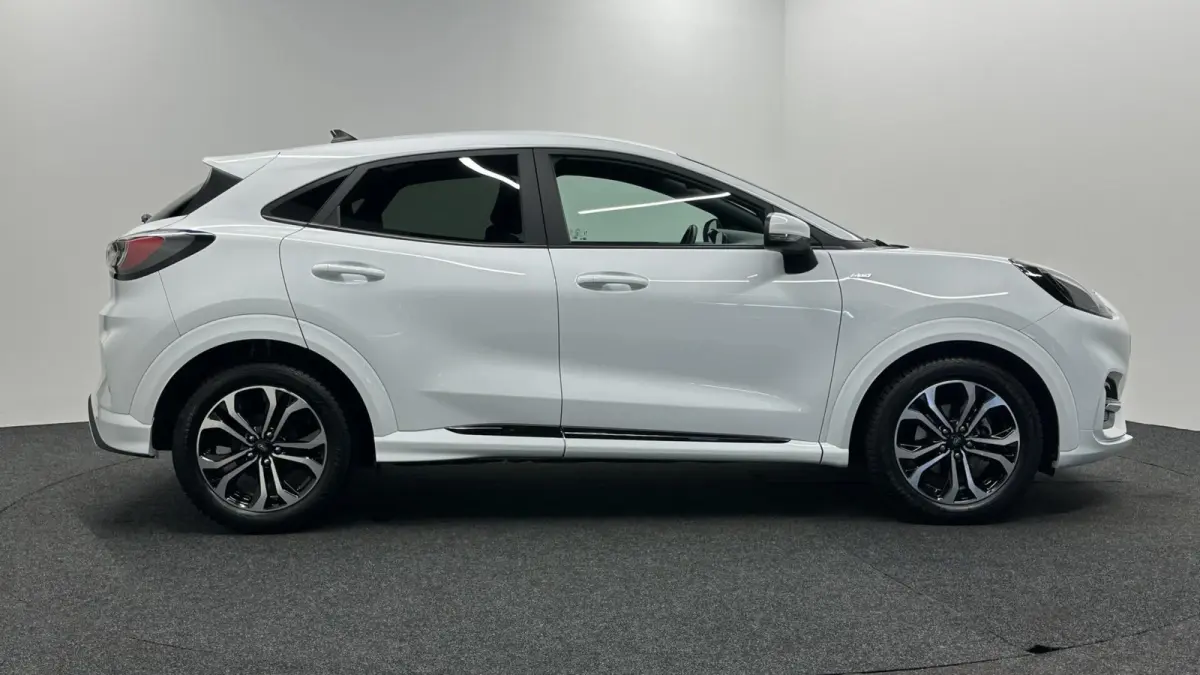 1.0 EcoBoost ST-Line X CARPLAY NAVI CRUISE ECC LM 28000 KM.