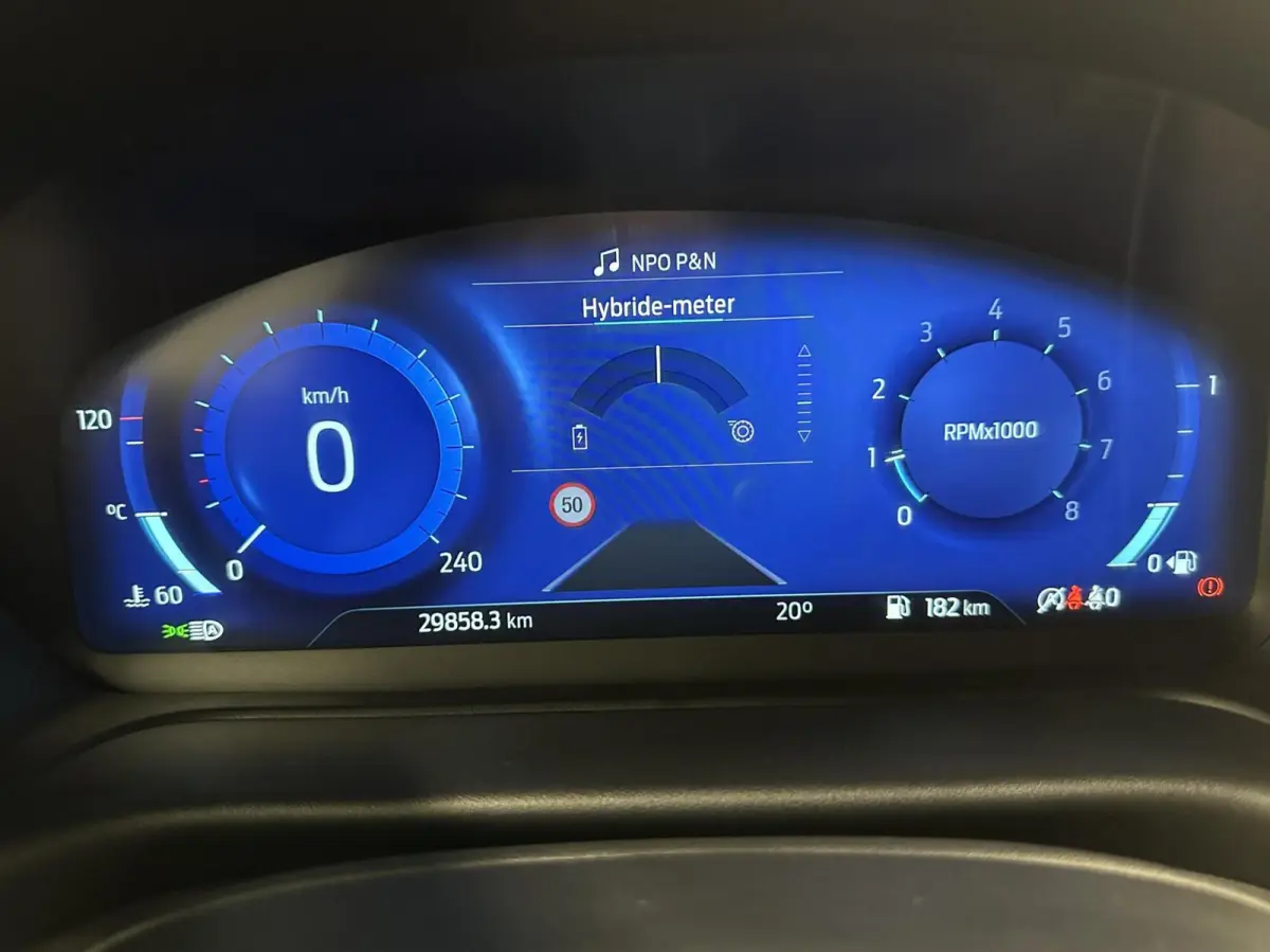 1.0 EcoBoost ST-Line X CARPLAY NAVI CRUISE ECC LM 28000 KM.