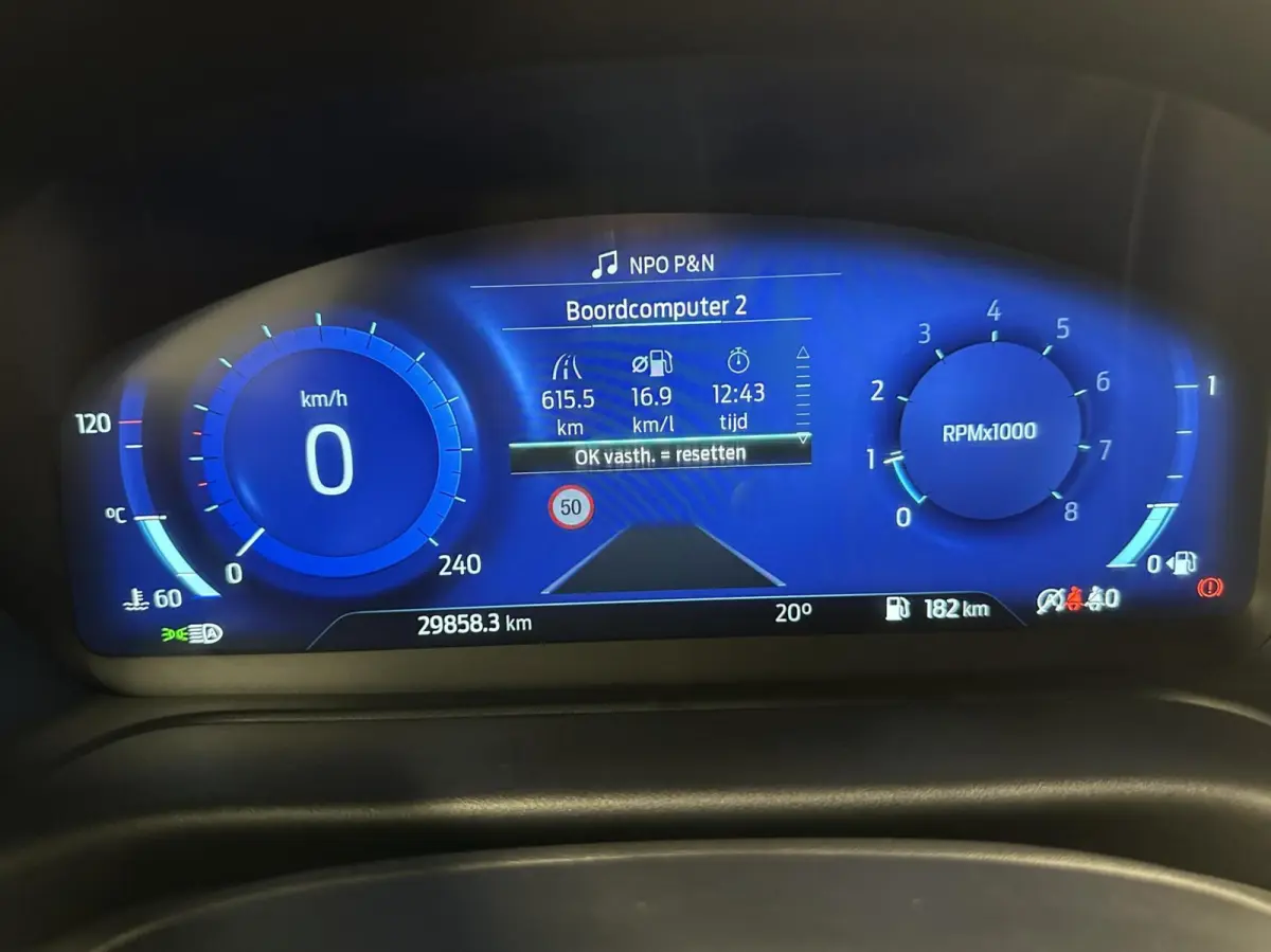 1.0 EcoBoost ST-Line X CARPLAY NAVI CRUISE ECC LM 28000 KM.