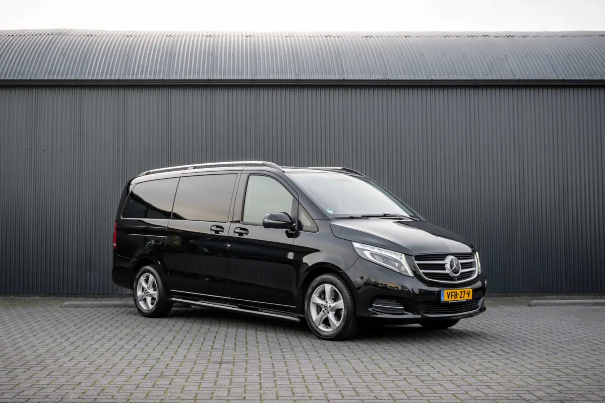 V 250 BlueTEC | Automaat | 360° Camera | Leder | Burmester | Elekt.schuifdeur L+R | Climatronic | Trekhaak