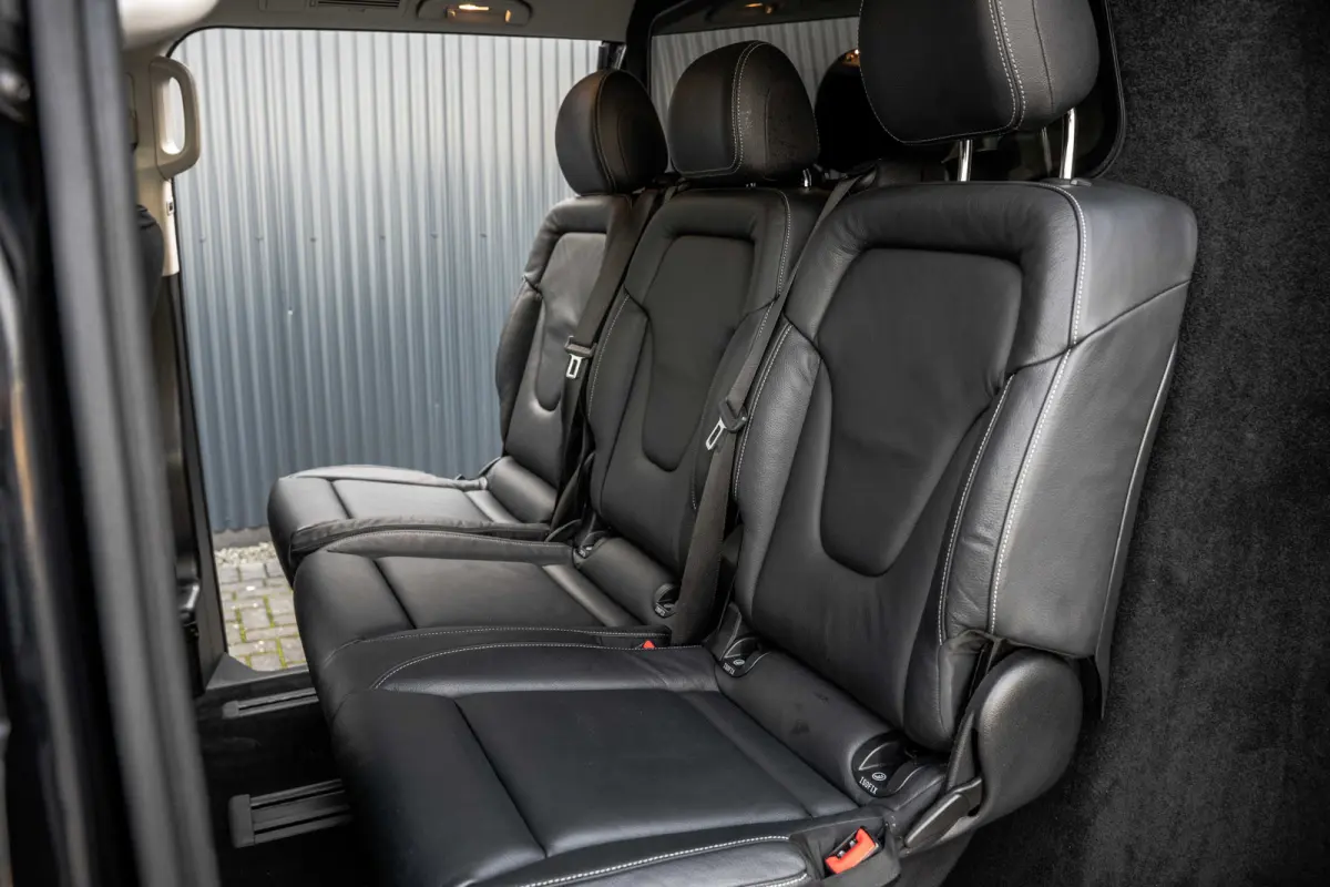 V 250 BlueTEC | Automaat | 360° Camera | Leder | Burmester | Elekt.schuifdeur L+R | Climatronic | Trekhaak