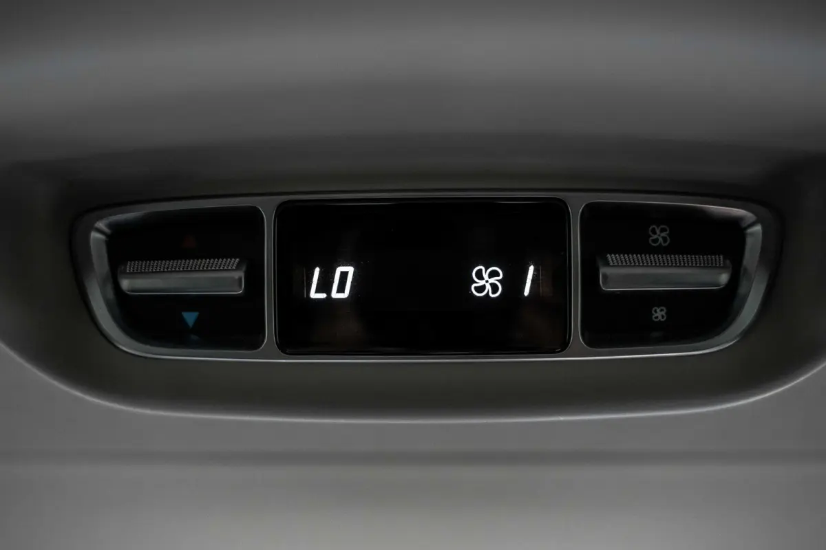 V 250 BlueTEC | Automaat | 360° Camera | Leder | Burmester | Elekt.schuifdeur L+R | Climatronic | Trekhaak