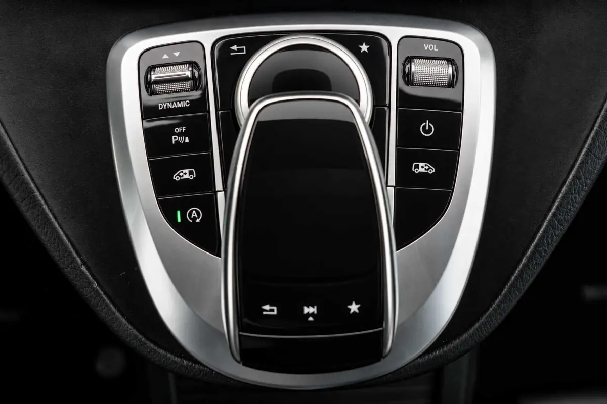 V 250 BlueTEC | Automaat | 360° Camera | Leder | Burmester | Elekt.schuifdeur L+R | Climatronic | Trekhaak