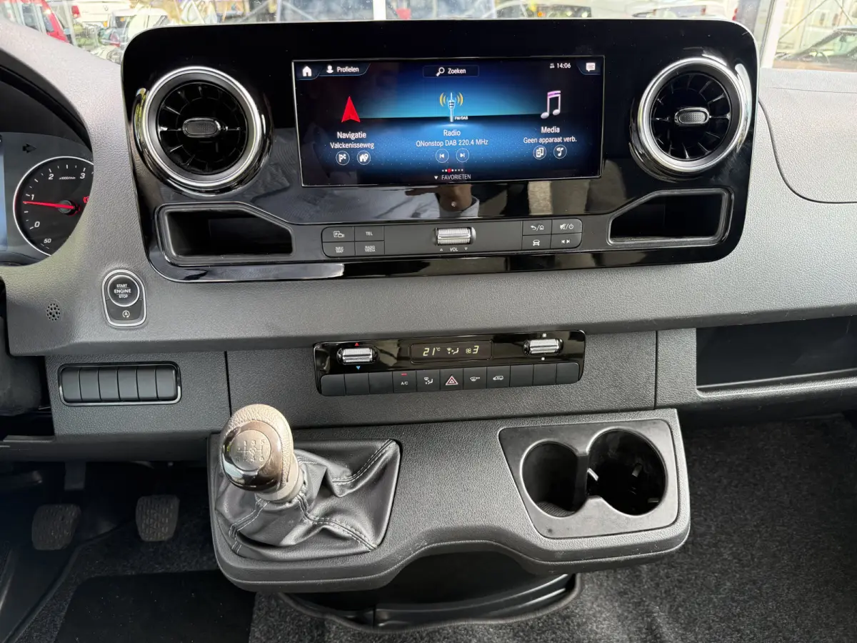 317 1.9 CDI RWD Bakwagen met laadklep | MBUX 10 | Navi | Carplay | Camera | Stoelverw. | Cruisec.