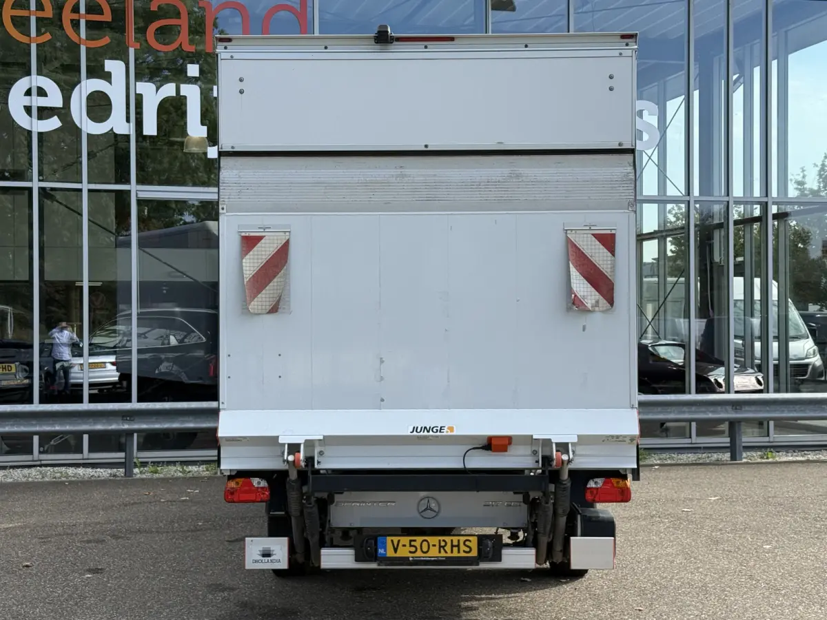 317 1.9 CDI RWD Bakwagen met laadklep | MBUX 10 | Navi | Carplay | Camera | Stoelverw. | Cruisec.
