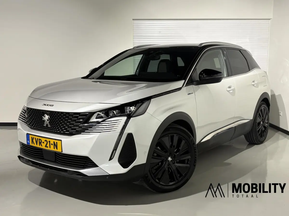 1.6 HYbrid 225 GT|Black Pack|19 inch|Memory|360|FOCAL|Carplay|Navi|PDC|ACC|Side assist|Lane Assist|