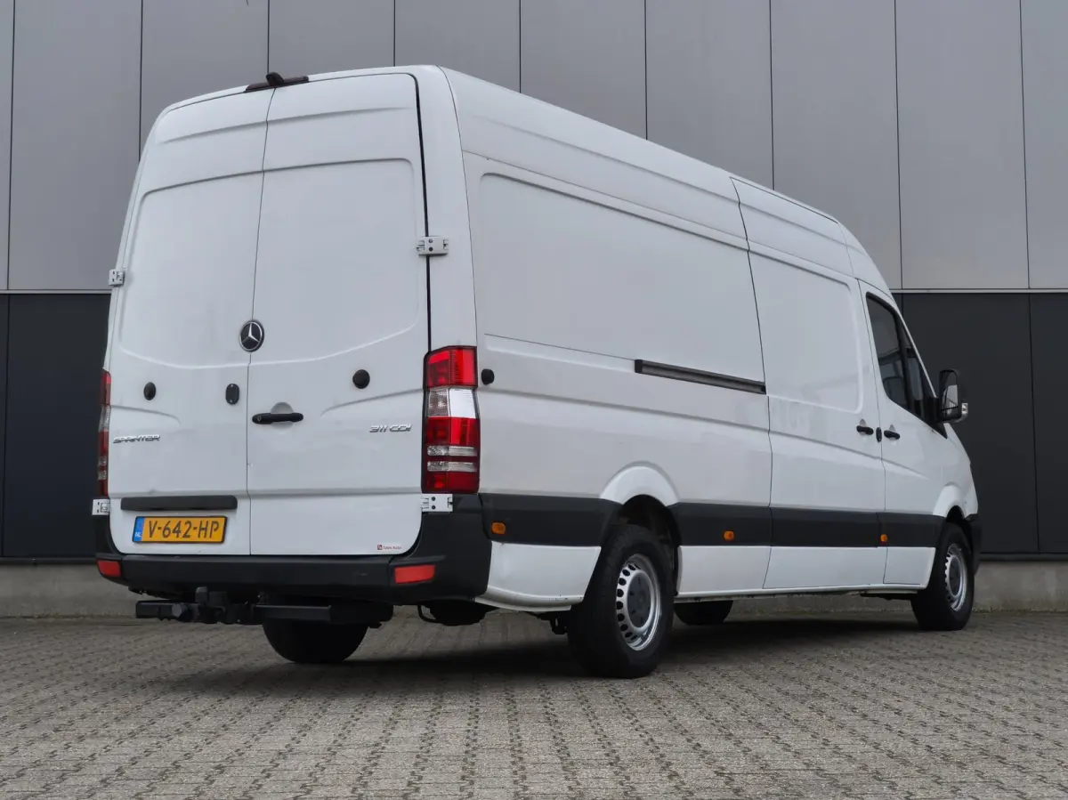 311 2.2CDI 432 L3H2 AUTOMAAT EURO 6 TREKHAAK CAMERA