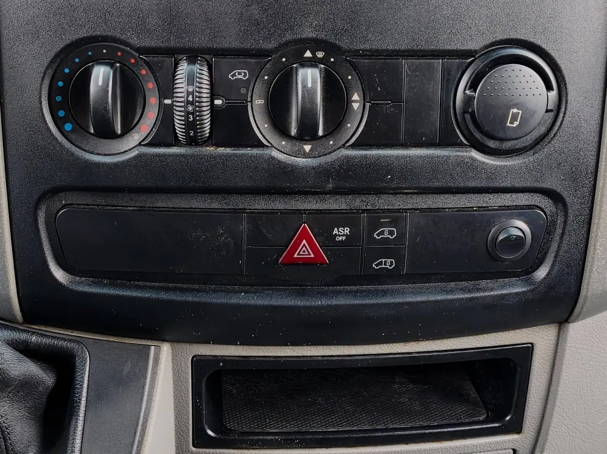 311 2.2CDI 432 L3H2 AUTOMAAT EURO 6 TREKHAAK CAMERA