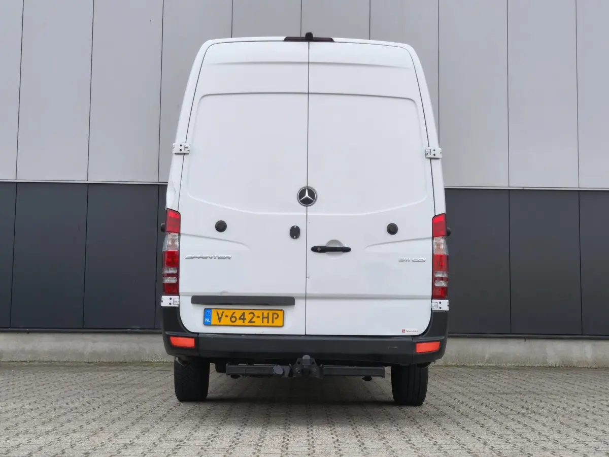 311 2.2CDI 432 L3H2 AUTOMAAT EURO 6 TREKHAAK CAMERA