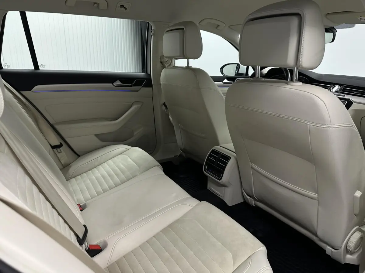 1.4 TSI GTE Highline DAB ADAPTIEF CRUISE TREKHAAK.