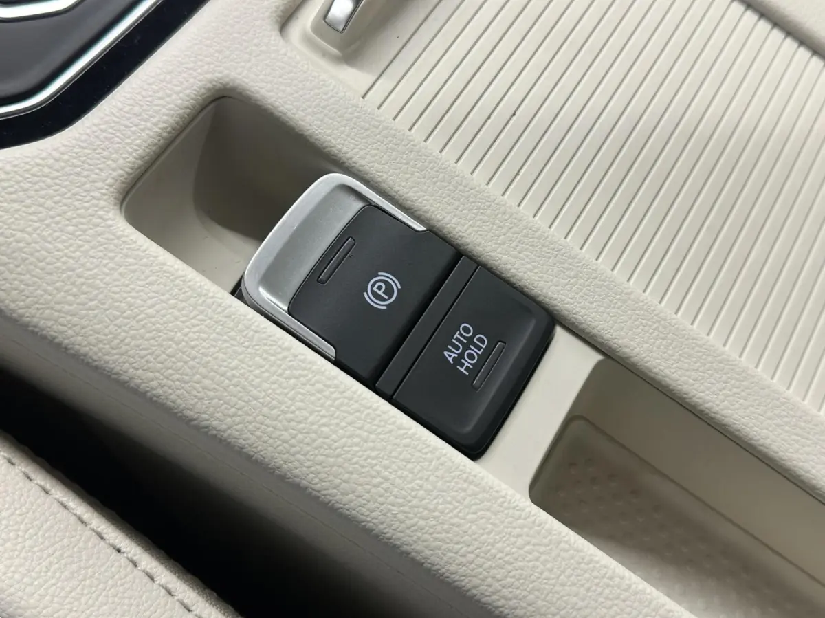1.4 TSI GTE Highline DAB ADAPTIEF CRUISE TREKHAAK.