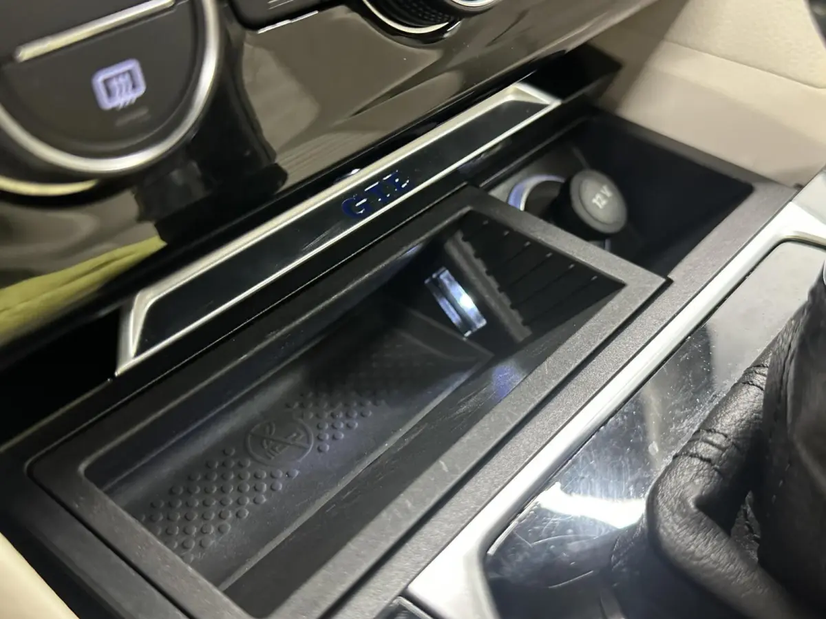1.4 TSI GTE Highline DAB ADAPTIEF CRUISE TREKHAAK.