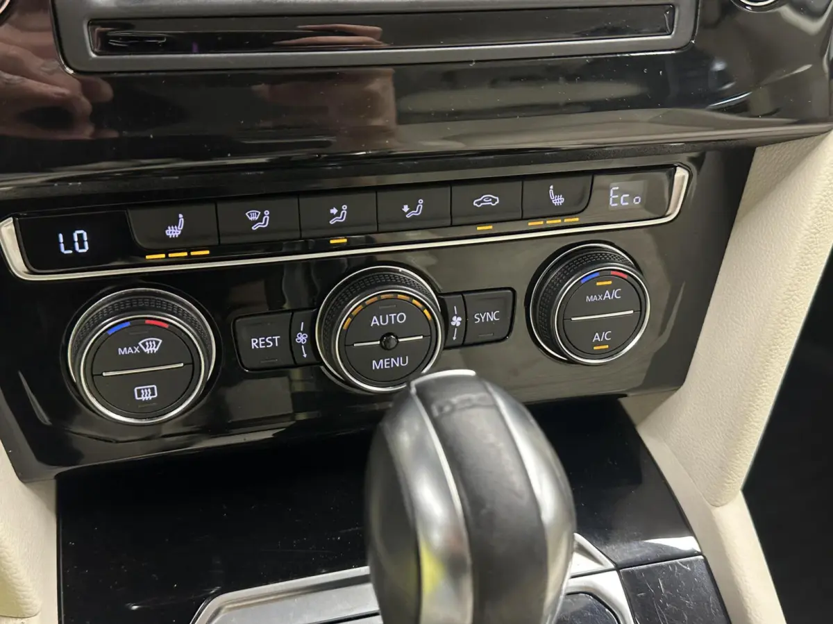 1.4 TSI GTE Highline DAB ADAPTIEF CRUISE TREKHAAK.