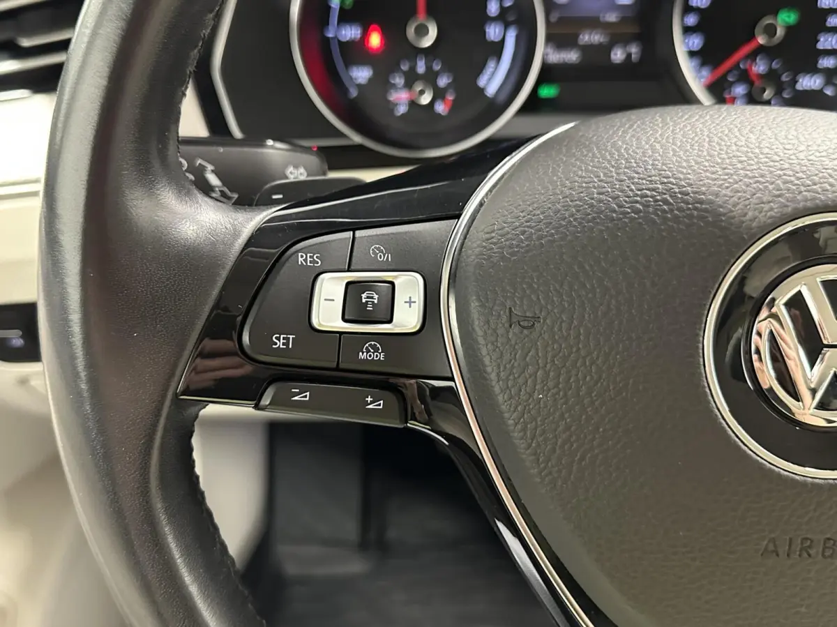 1.4 TSI GTE Highline DAB ADAPTIEF CRUISE TREKHAAK.