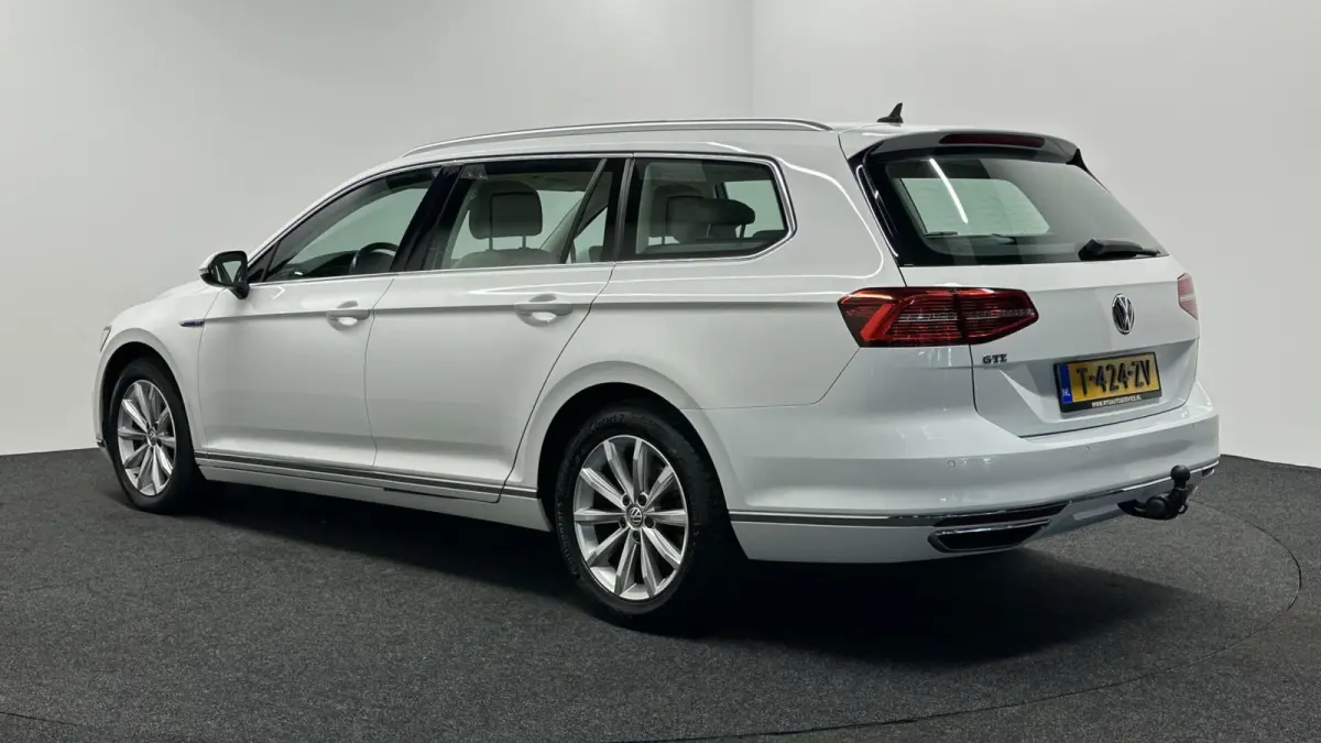 1.4 TSI GTE Highline DAB ADAPTIEF CRUISE TREKHAAK.