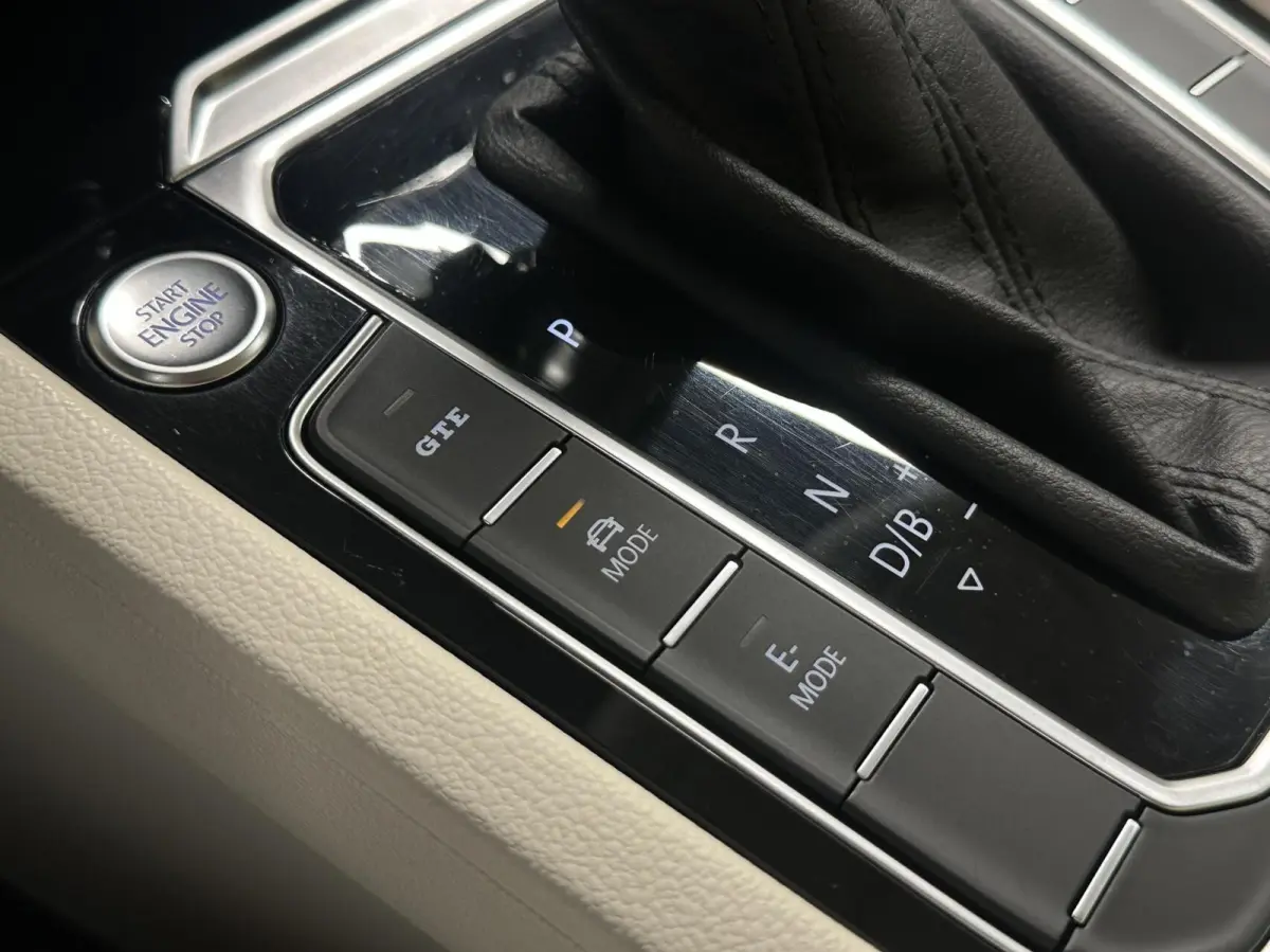 1.4 TSI GTE Highline DAB ADAPTIEF CRUISE TREKHAAK.