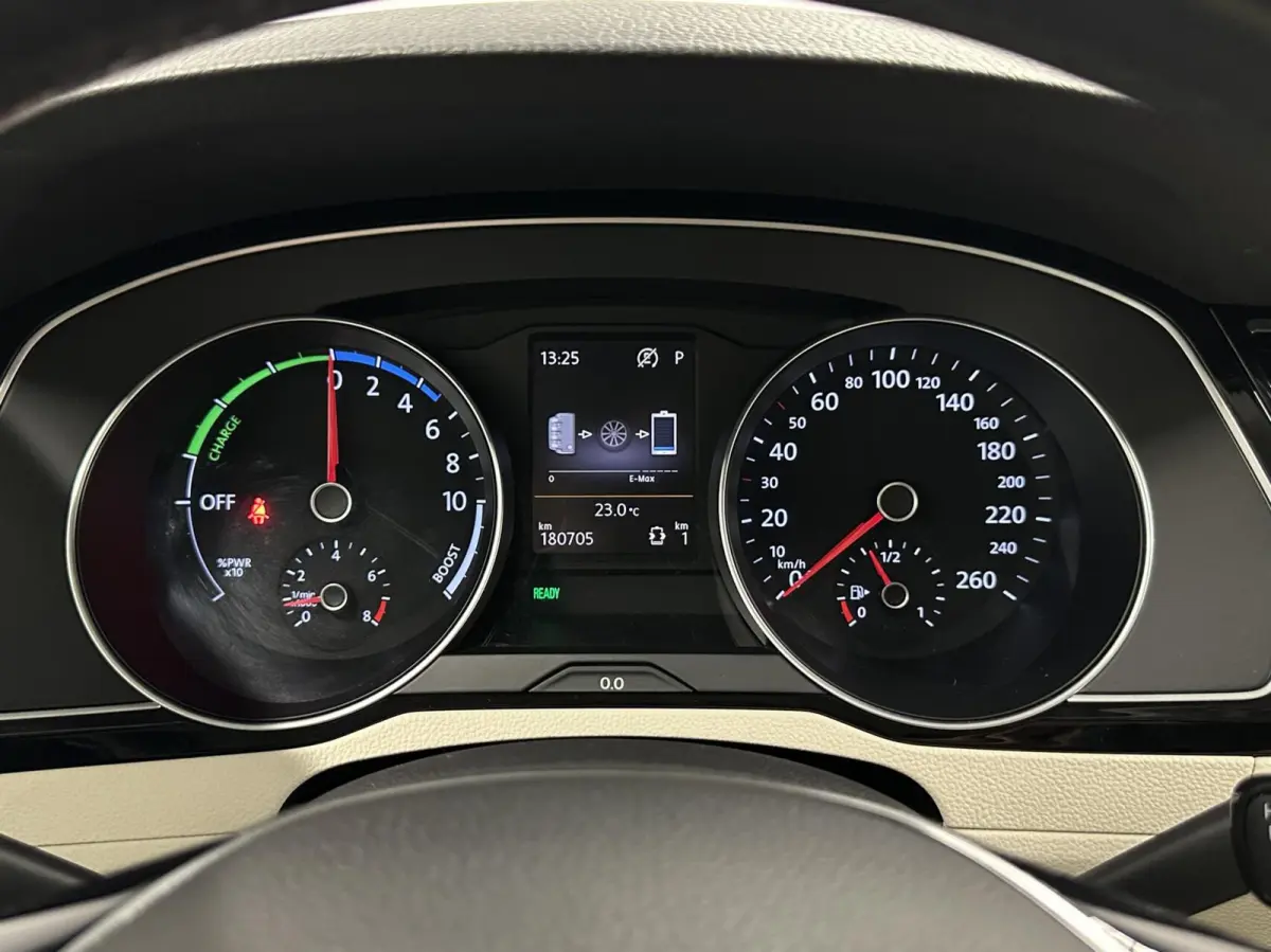 1.4 TSI GTE Highline DAB ADAPTIEF CRUISE TREKHAAK.
