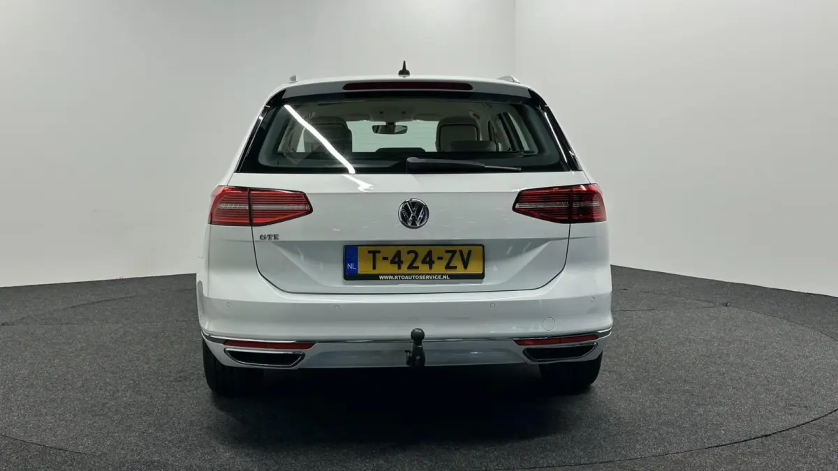 1.4 TSI GTE Highline DAB ADAPTIEF CRUISE TREKHAAK.