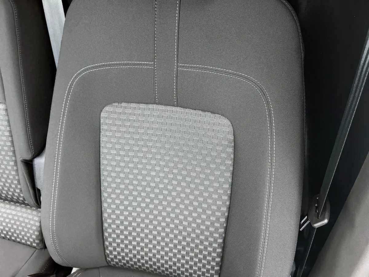 1.5 EcoBlue Automaat L2 Trend Navigatie Airco Parkeersensoren Cruise Control 3Zits Camera DAB+