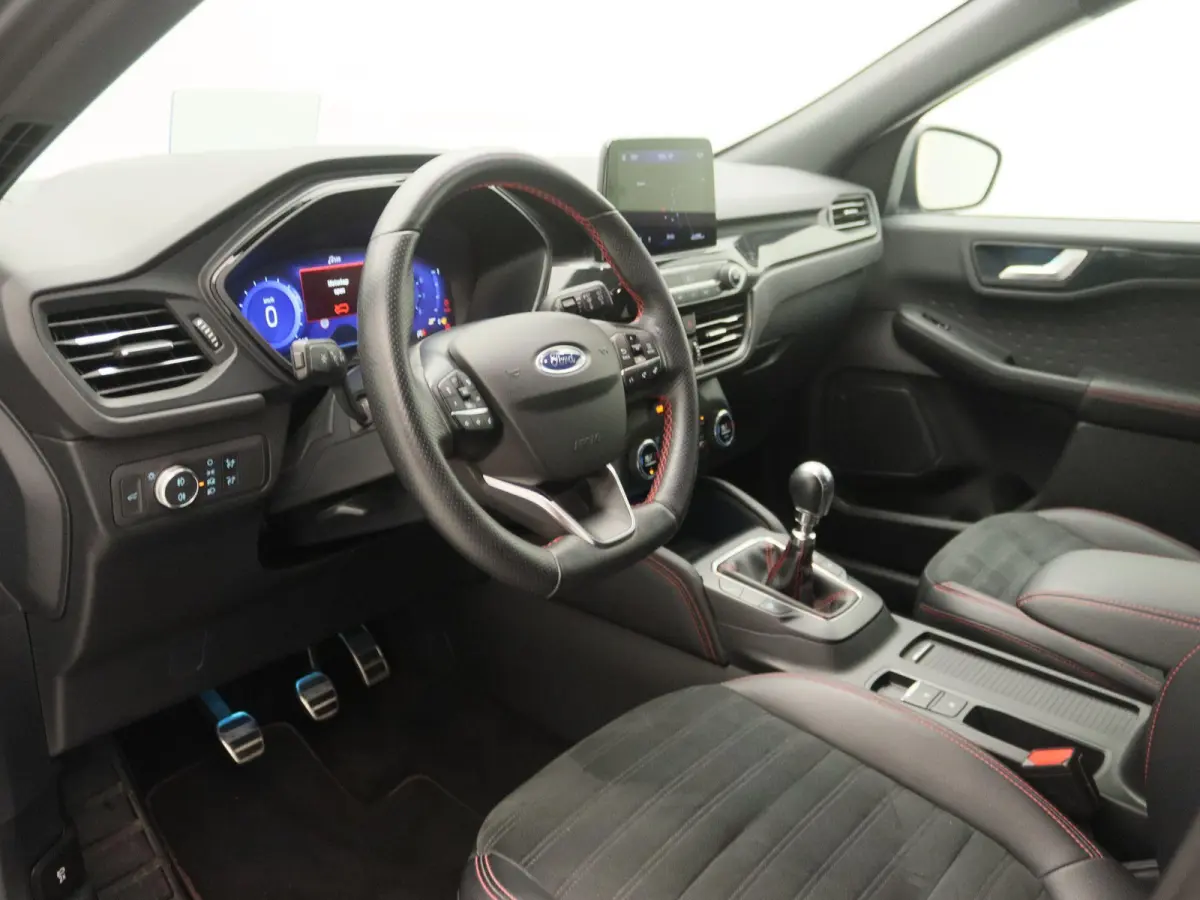 1.5 EcoBoost ST line X | Apple Carplay/Android Auto | Winter Pakket | Camera | Led Verlichting |