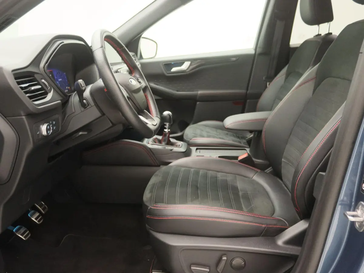 1.5 EcoBoost ST line X | Apple Carplay/Android Auto | Winter Pakket | Camera | Led Verlichting |