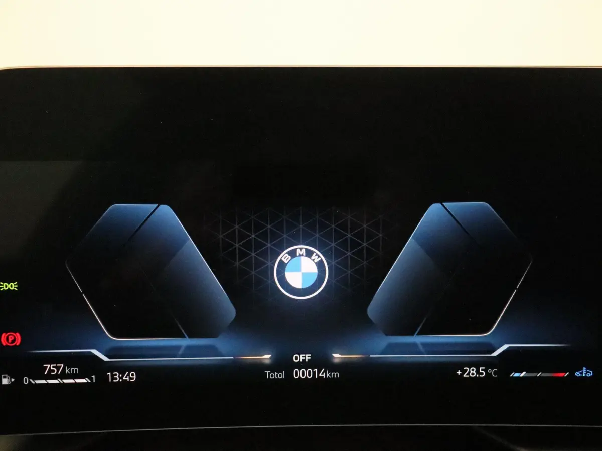 120 M Sportpakket Pro | Premium Pack | Driving Assistant Plus | Harman Kardon | 19''