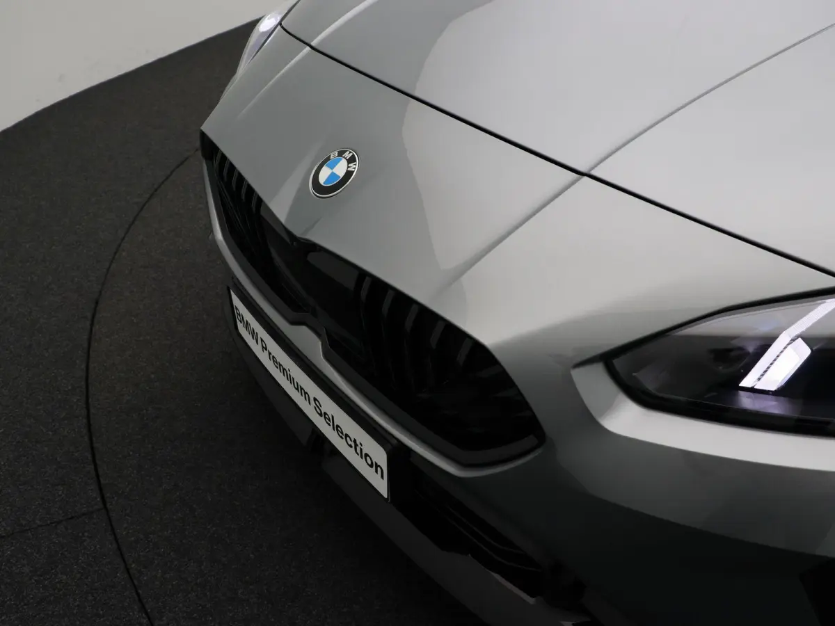 120 M Sportpakket Pro | Premium Pack | Driving Assistant Plus | Harman Kardon | 19''