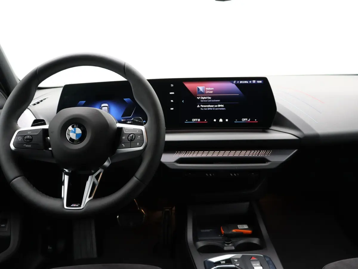 120 M Sportpakket Pro | Premium Pack | Driving Assistant Plus | Harman Kardon | 19''