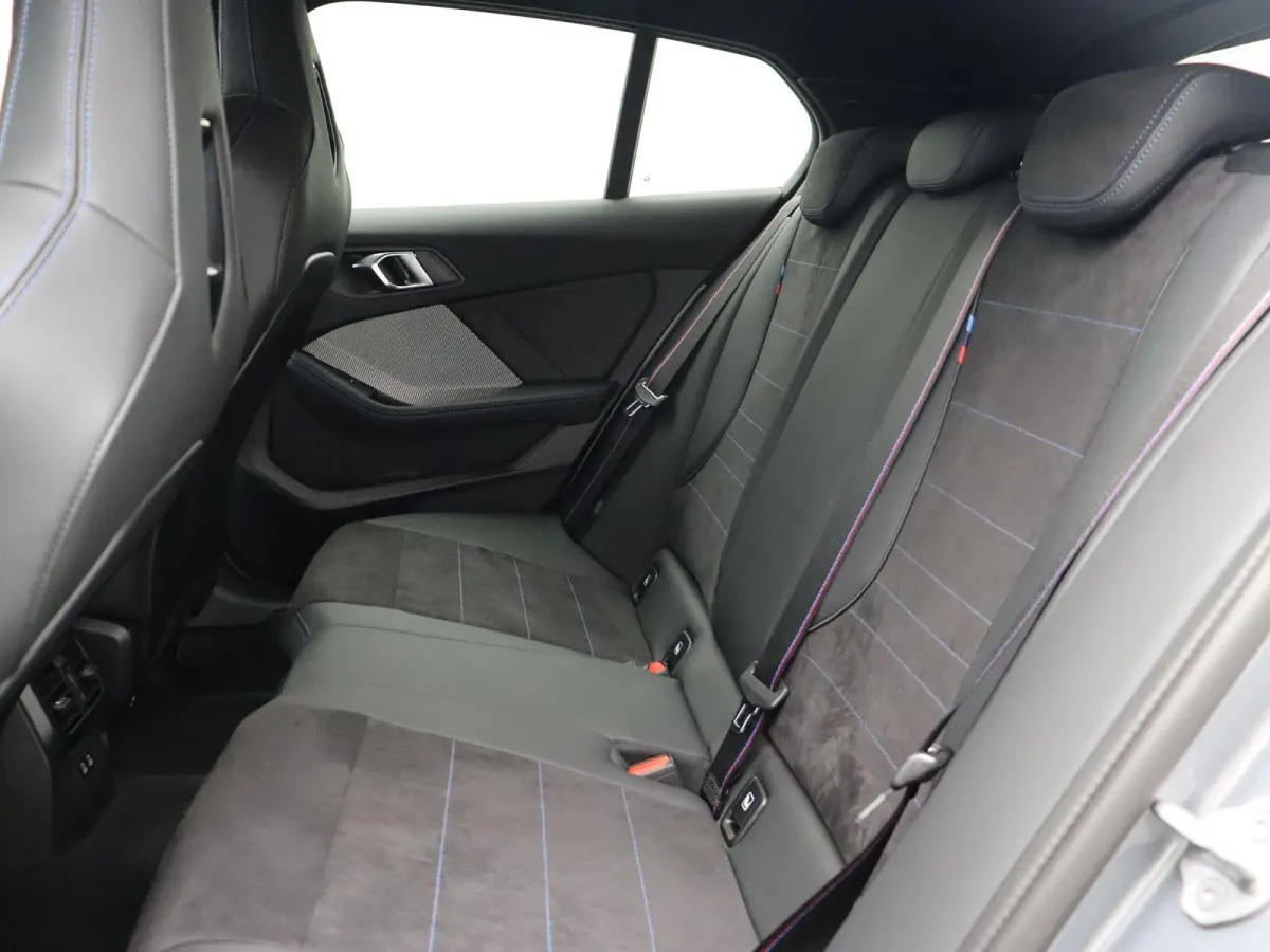 120 M Sportpakket Pro | Premium Pack | Driving Assistant Plus | Harman Kardon | 19''