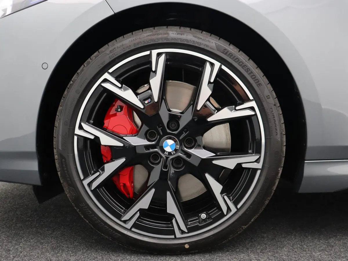 120 M Sportpakket Pro | Premium Pack | Driving Assistant Plus | Harman Kardon | 19''