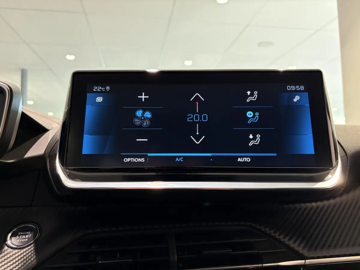 Blue Lease Allure - STOELVERWARMING - NAVIGATIE - AUTOMAAT