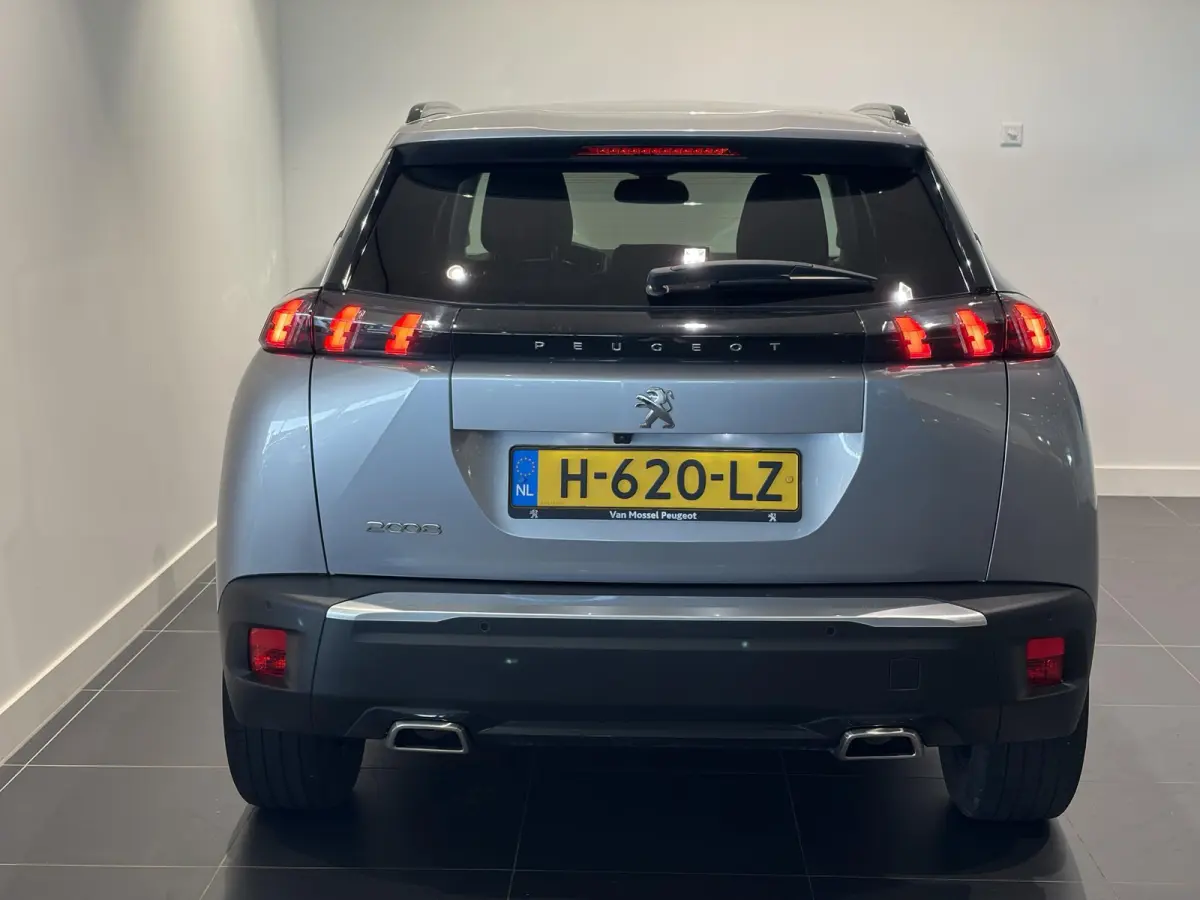 Blue Lease Allure - STOELVERWARMING - NAVIGATIE - AUTOMAAT