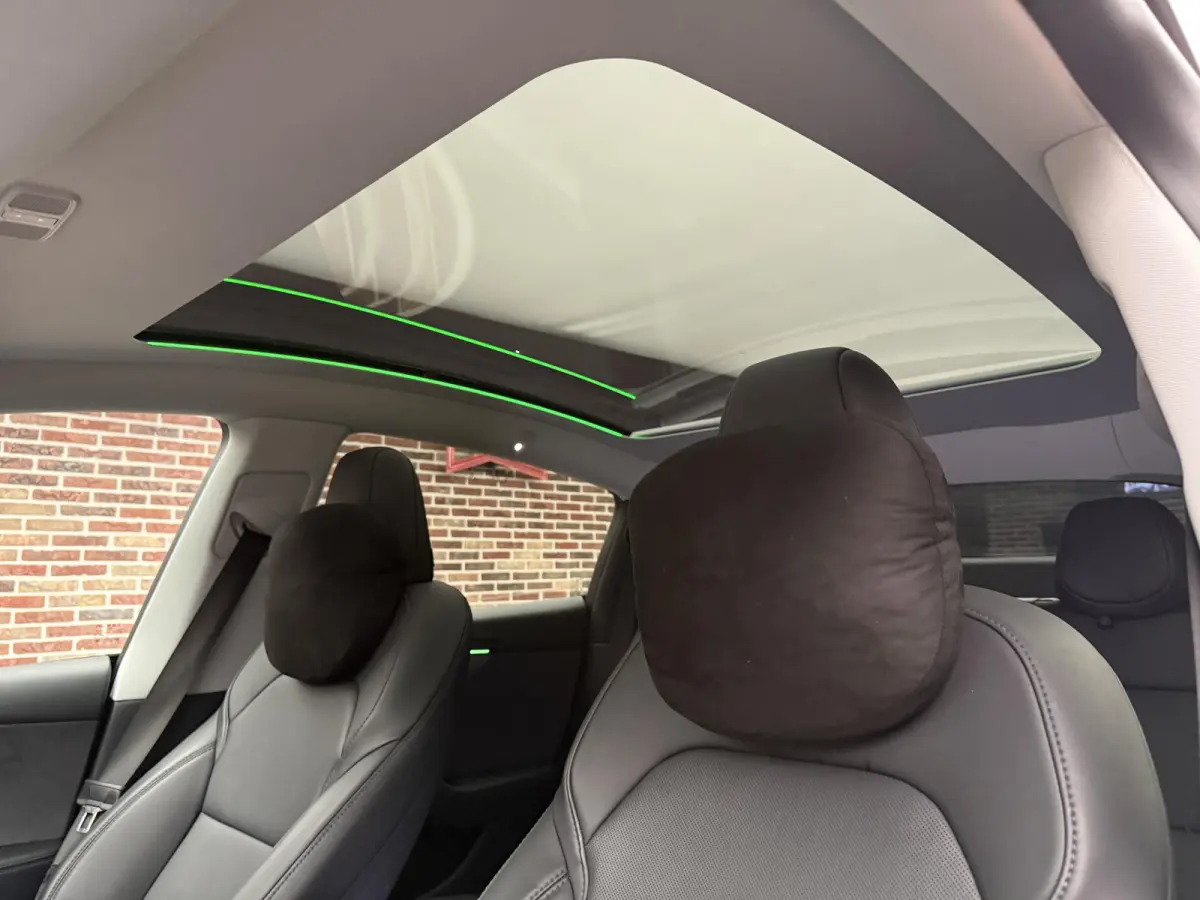 Premium Long Range AWD 75 kWh Facelift | Uniek