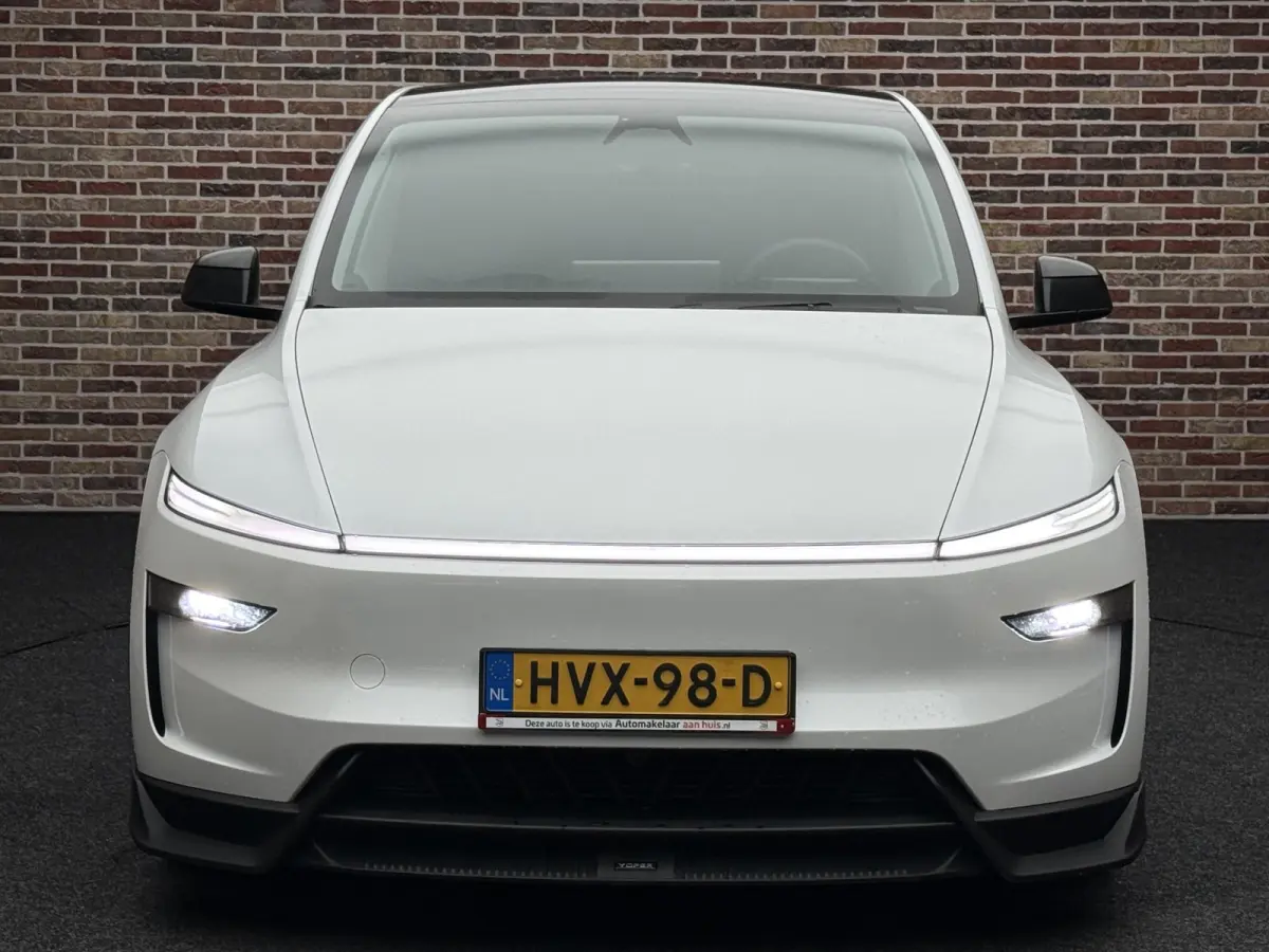 Premium Long Range AWD 75 kWh Facelift | Uniek