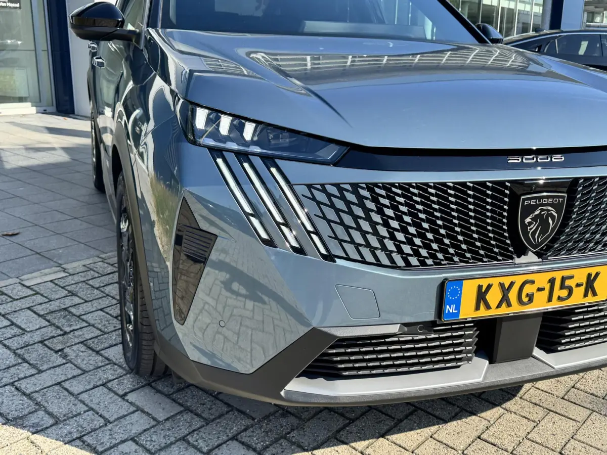 1.6 plug-in Hybrid 195 GT