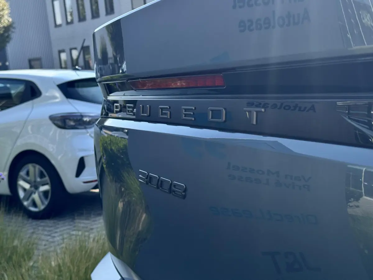 1.6 plug-in Hybrid 195 GT