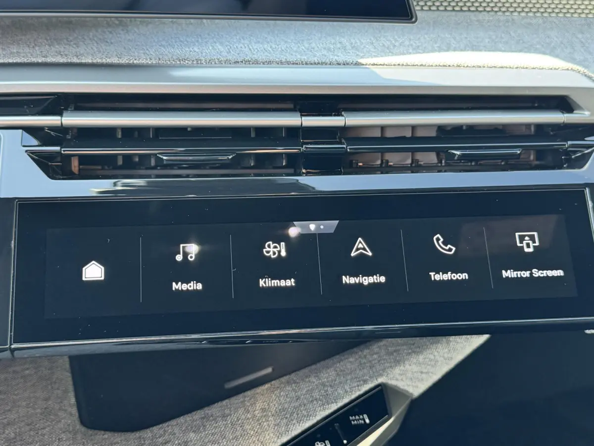 1.6 plug-in Hybrid 195 GT