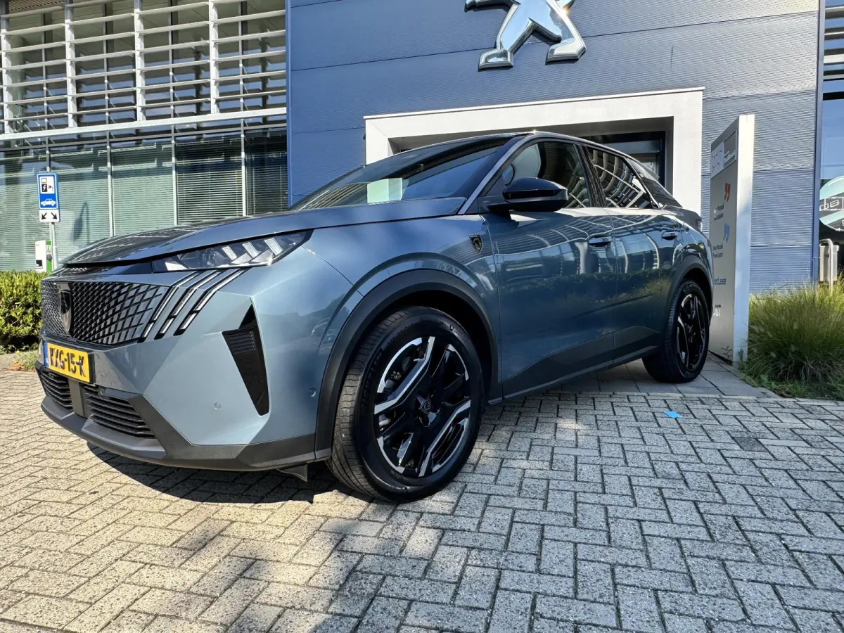 1.6 plug-in Hybrid 195 GT