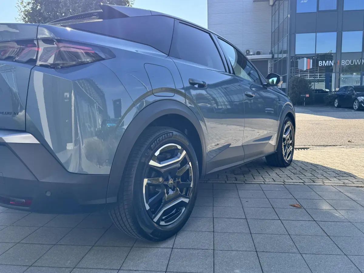1.6 plug-in Hybrid 195 GT