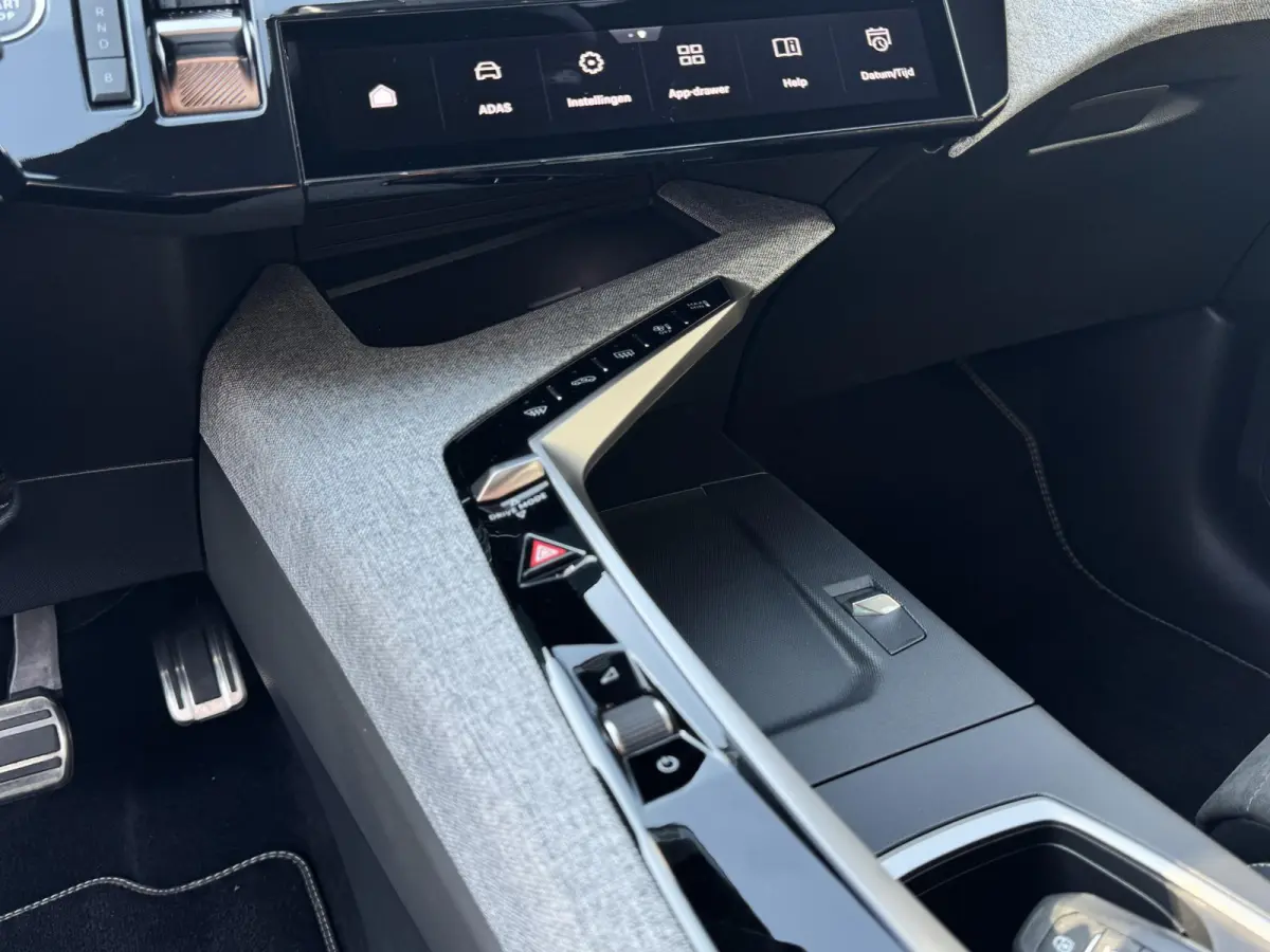 1.6 plug-in Hybrid 195 GT