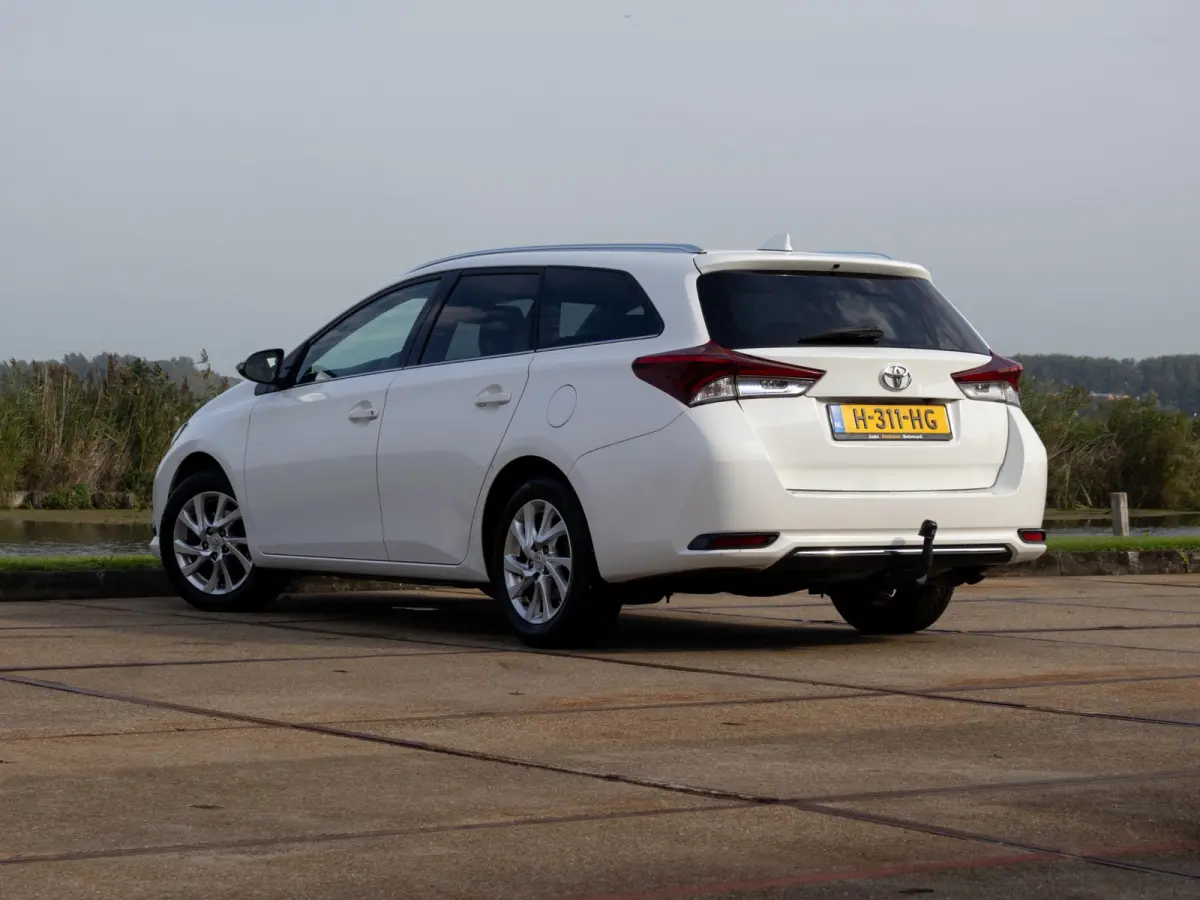 1.2T Active Navi Stoelverwarming Trekhaak