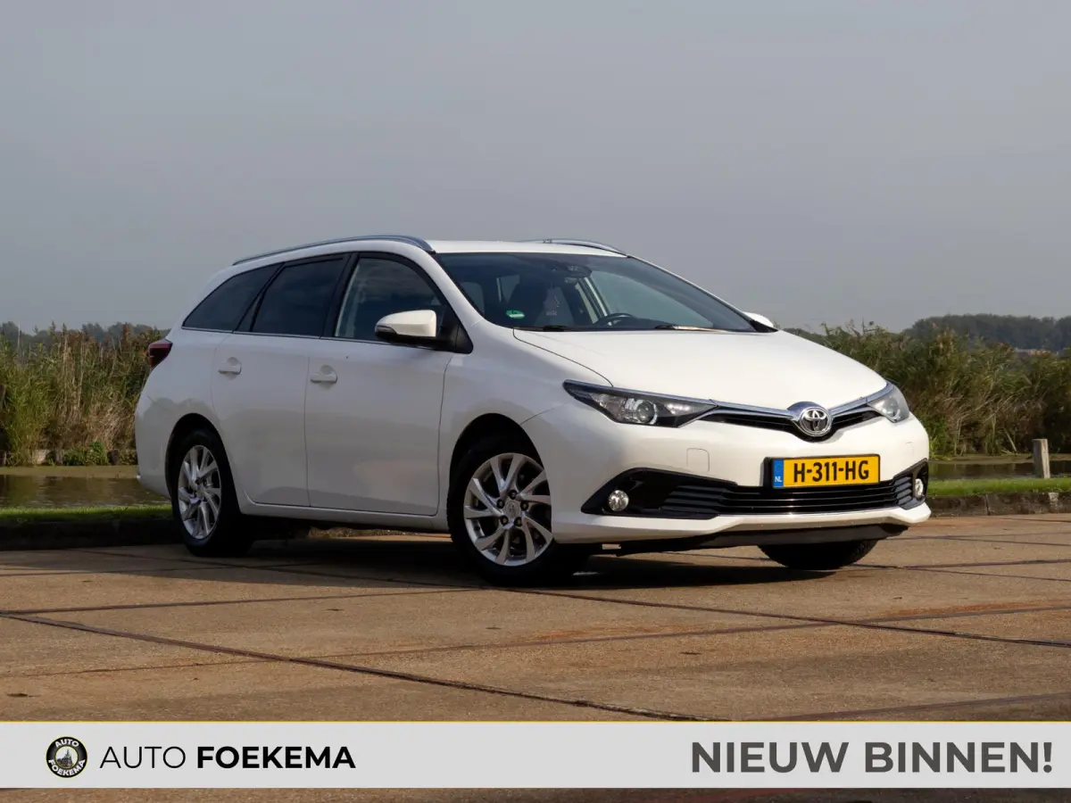 1.2T Active Navi Stoelverwarming Trekhaak