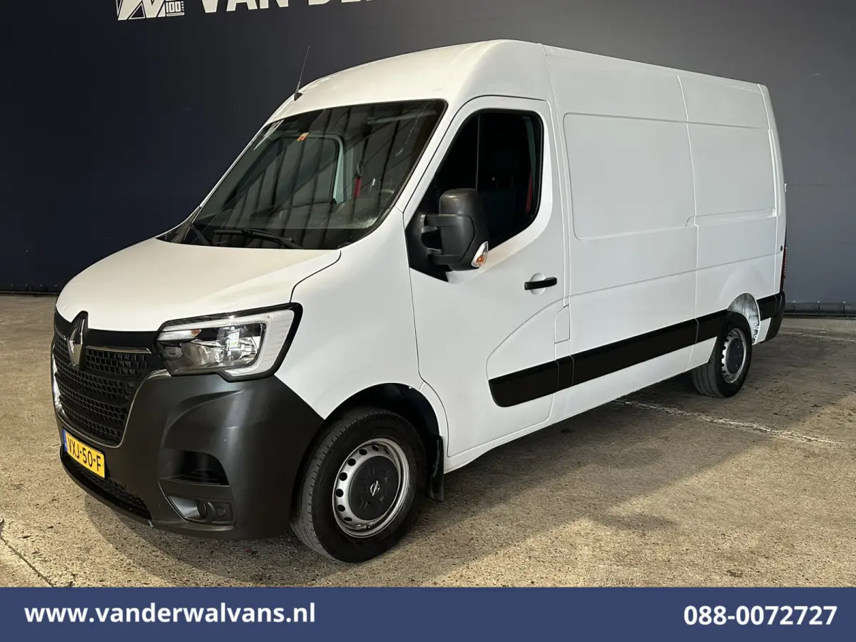 2.3 dCi 136pk L2H2 Euro6 Airco | Navigatie | Camera | Trekhaak | Cruisecontrol Parkeersensoren, Bijrijdersbank