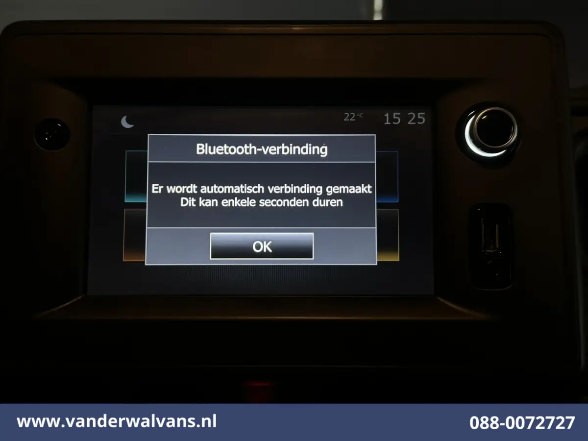 2.3 dCi 136pk L2H2 Euro6 Airco | Navigatie | Camera | Trekhaak | Cruisecontrol Parkeersensoren, Bijrijdersbank