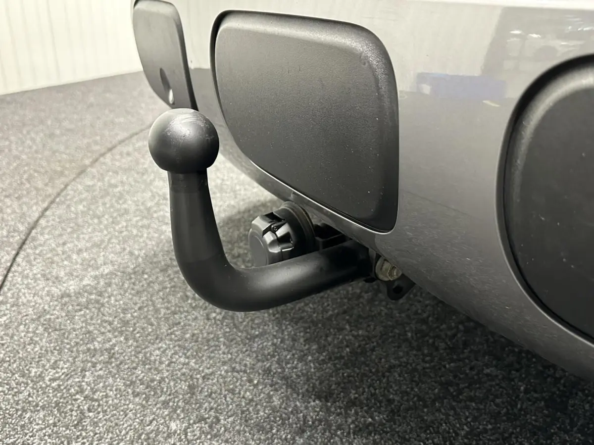 1.2 PureTech S&S Business PANO NAVI TREKHAAK CRUISE CARPLAY.
